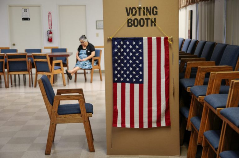 Hispanic voters up for grabs in 2020