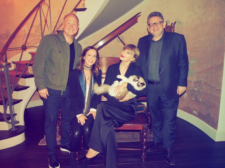 Leading global music publisher signs exclusive agreement with UMPG
