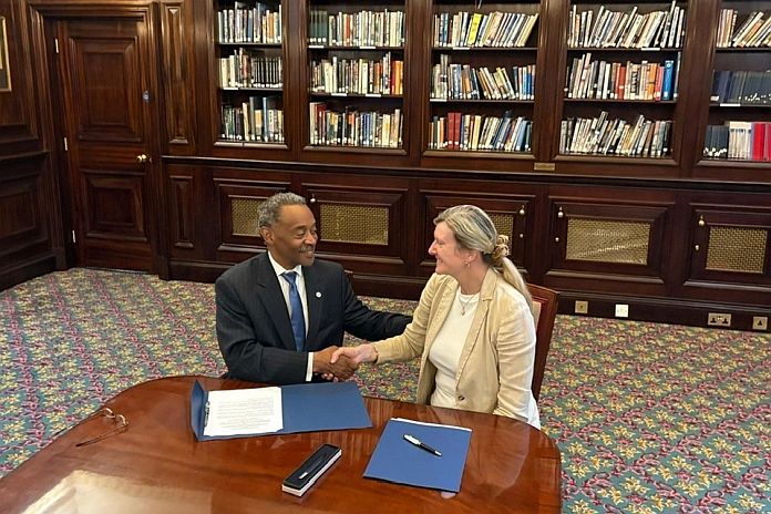 UK – US signs new MoU, strengthens military medical partnership