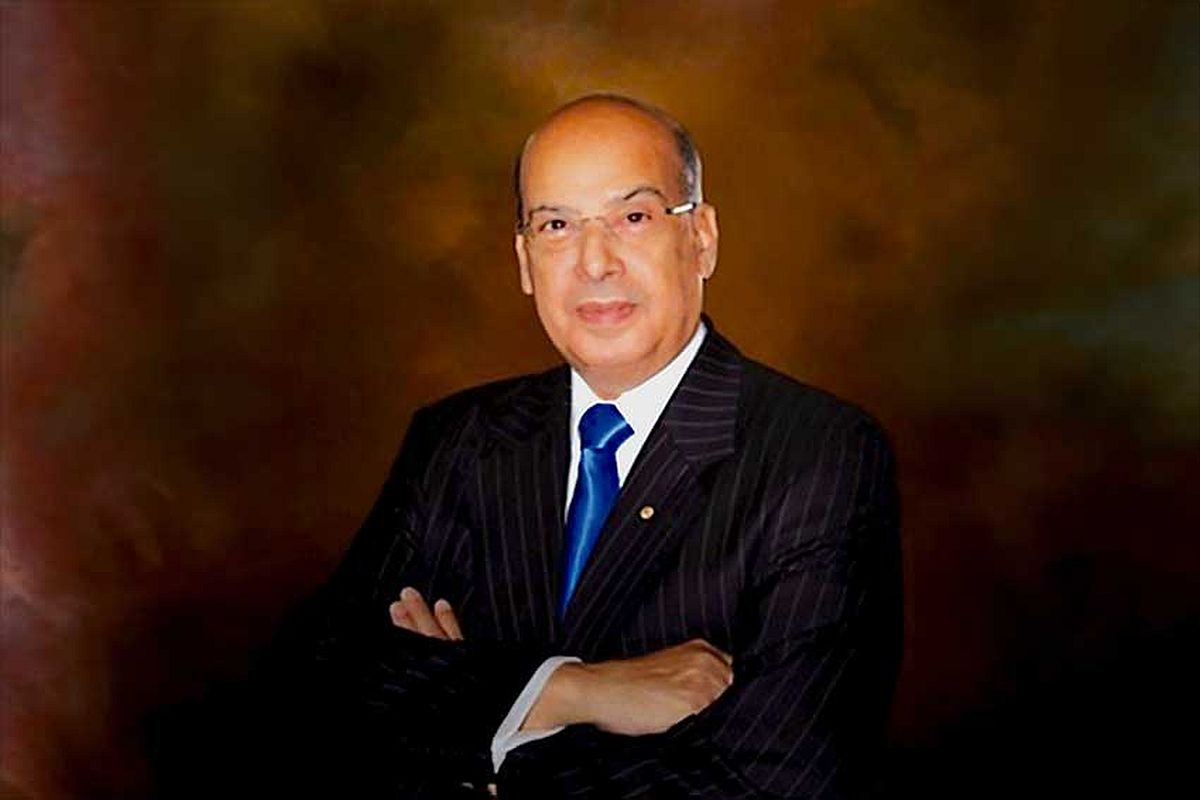 ronald_sanders-1200